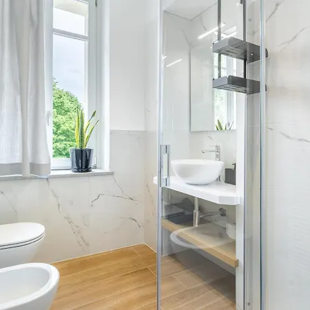 Palace Luxury Alba (Piedmont)