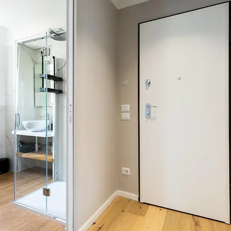Palace Luxury Alba (Piedmont)