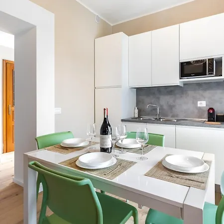 Palace Luxury Apartment