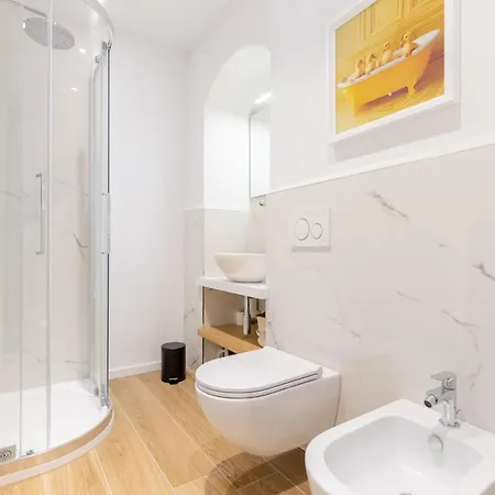 Palace Luxury Apartment Alba (Piedmont)
