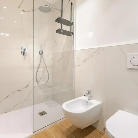 Palace Luxury Alba