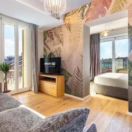 דירה Palace Luxury אלבה