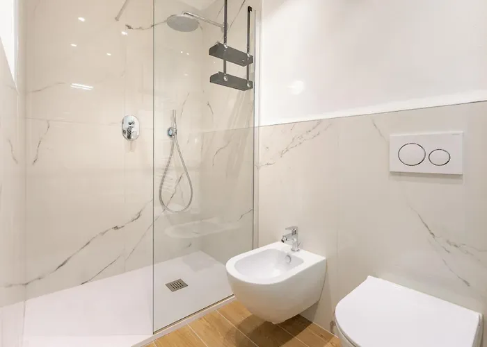 Palace Luxury Alba (Piedmont)
